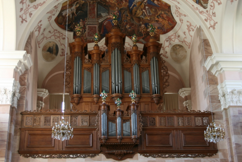 2009-05-04_15-54-13_orgue_de_l_abbatiale_saint-maurice.jpg