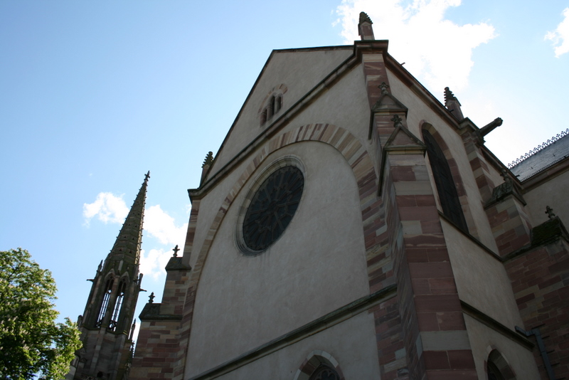 2009-05-04_16-55-32_eglise_saints-pierre-et-paul.jpg