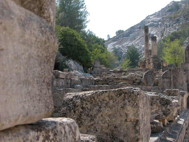 glanum24.jpg