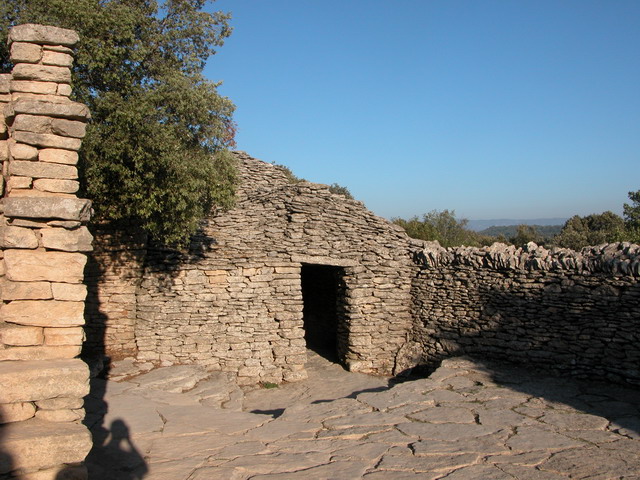 village_des_bories02.jpg