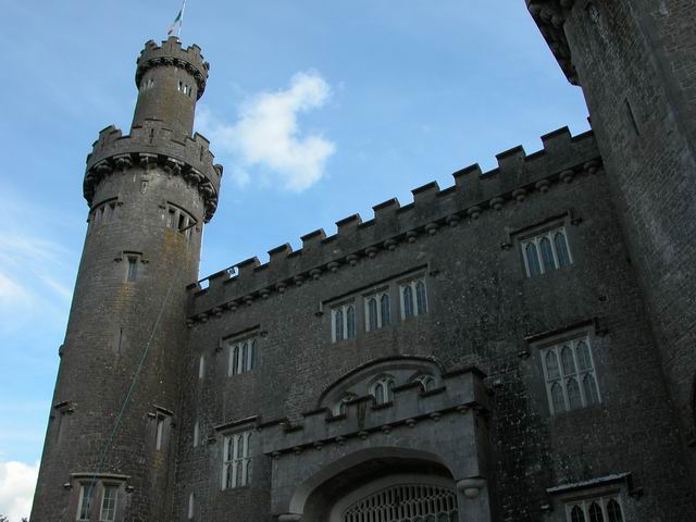 irl-2004-05-17-17-37-49-tullamore.jpg