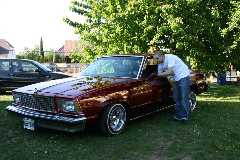 2009-05-07_18-03-41_crunk_six_et_son_chevy_malibu_78_305ci_2.jpg