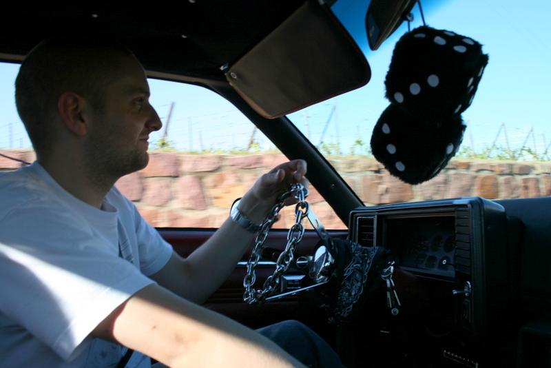 2009-05-07_18-13-58_crunk_six_et_son_chevy_malibu_78_305ci.jpg