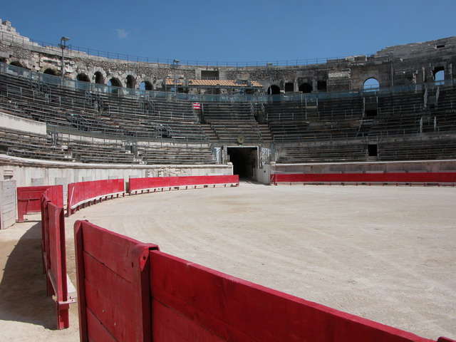 nimes23.jpg