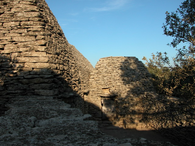 village_des_bories26.jpg