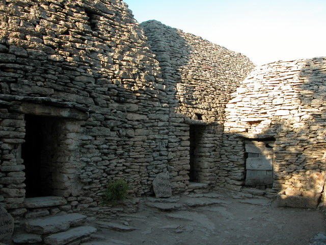 village_des_bories36.jpg