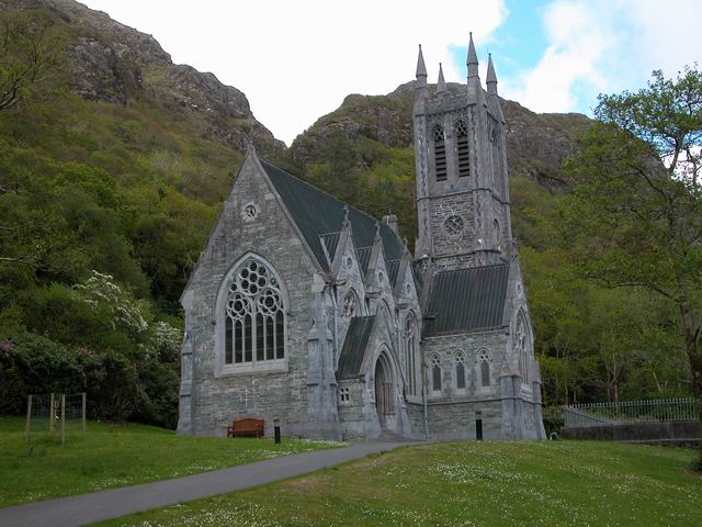 irl-2004-05-18-17-17-14-kylemore.jpg